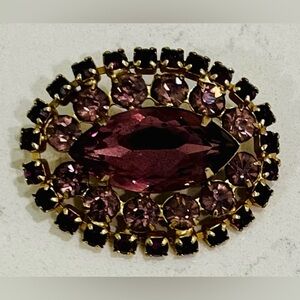 Vintage 1950s Amethyst Rhinestone Brooch Marquise Purple Gold Tone